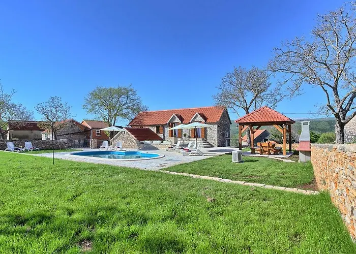 Dalmatia Stone House - Heated Pool *
