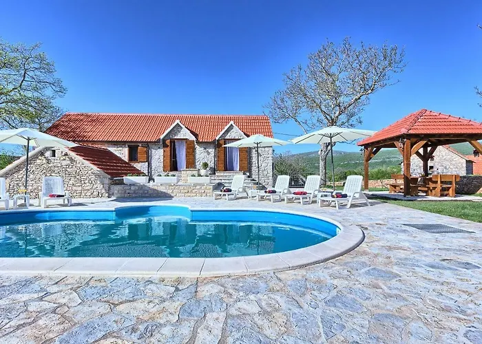 Dalmatia Stone House - Heated Pool Séjour à la campagne