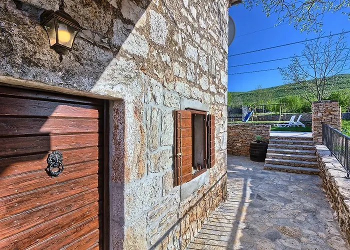 Séjour à la campagne Dalmatia Stone House - Heated Pool Biorine