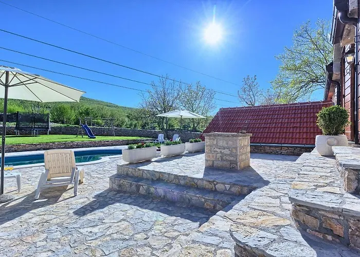 Séjour à la campagne Dalmatia Stone House - Heated Pool