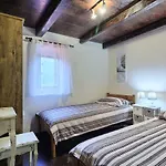 Dalmatia Stone House - Heated Pool Landhaus Biorine