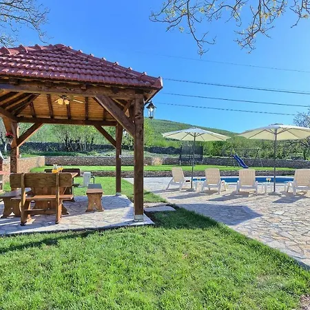 Dalmatia Stone House - Heated Pool