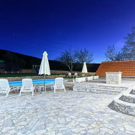 Dalmatia Stone House - Heated Pool Biorine