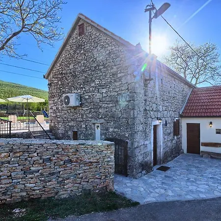 Dalmatia Stone House - Heated Pool Country house Biorine