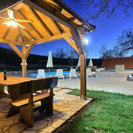Dalmatia Stone House - Heated Pool
