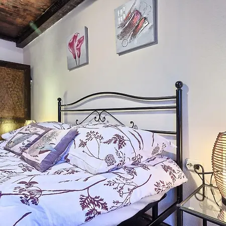 Dalmatia Stone House - Heated Pool Casa rural *