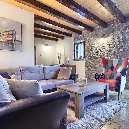 Country house Dalmatia Stone House - Heated Pool *