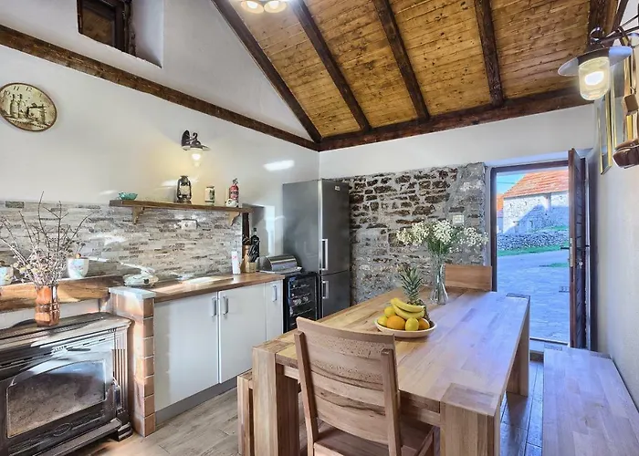 カントリーハウス Dalmatia Stone House - Heated Pool